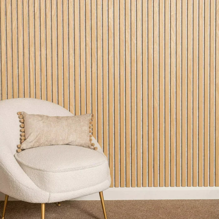 oak-acoustic-slatted-wall-panel-grey-felt