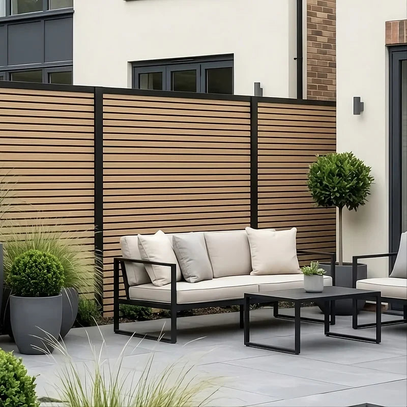 Oak composite fence panels installed in Outdoor 